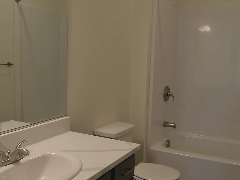 1116 Key St #202 — Photo 4