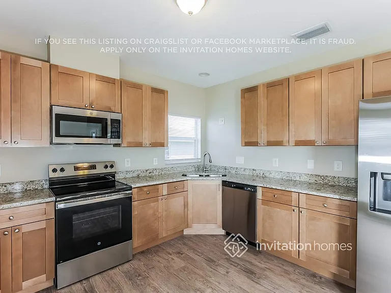 36111 Shady Bluff Loop — Photo 10
