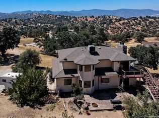 30001 Dove Ct, Tehachapi, CA 93561