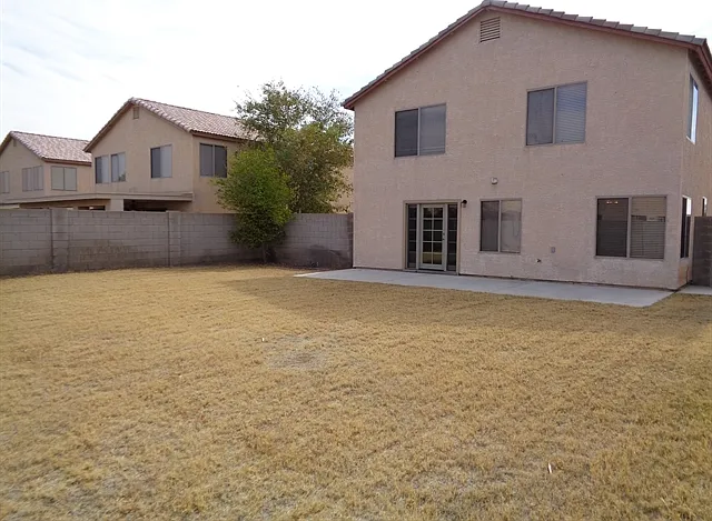 10440 W Colter St — Photo 18