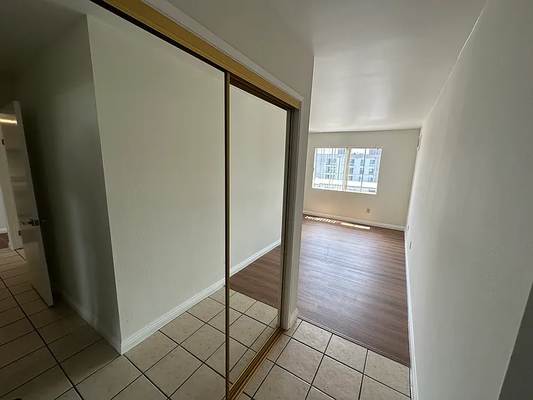 4230 S Centinela Ave #301 — Photo 21
