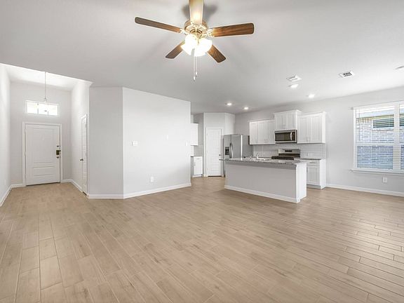 5th image of 1232 Marsha Ln