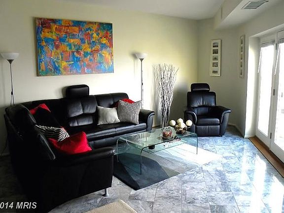 2nd image of 900 N Stafford St APT 2627