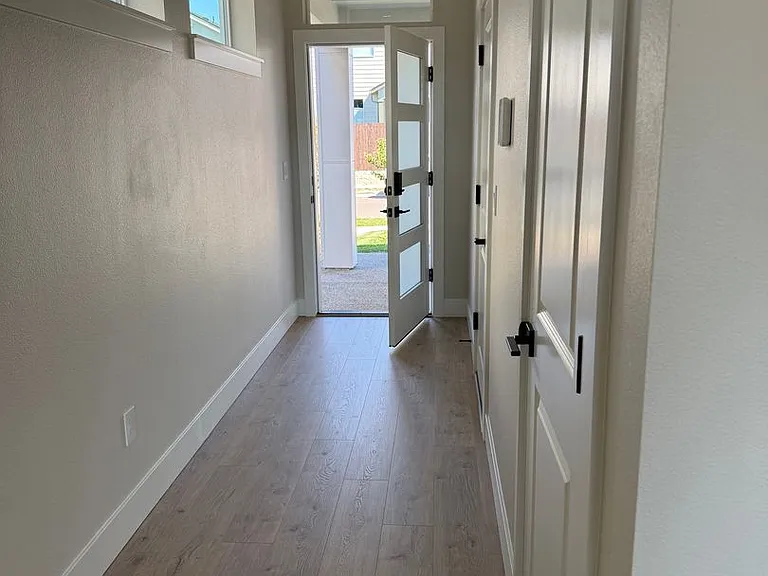 719 NW 174th St — Photo 31