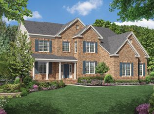 5 Bay Colony Cir, North Grafton, MA 01536