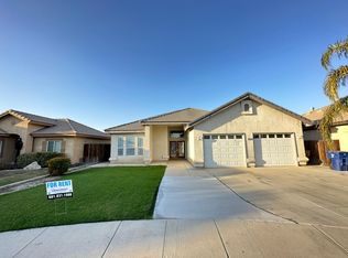 2908 Silver Shore Ln, Bakersfield, CA 93313
