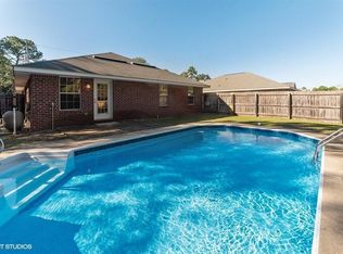 2104 Presidio St, Navarre, FL 32566