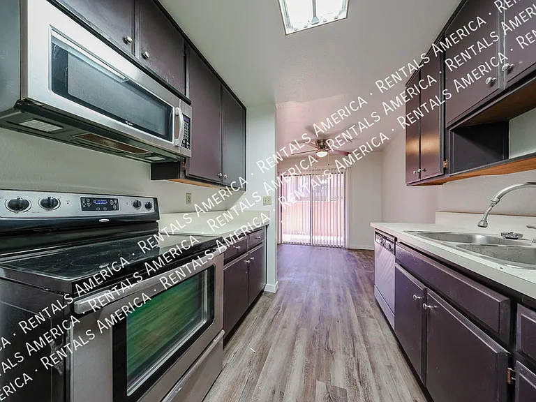 5525 E Thomas Rd #I3 — Photo 18