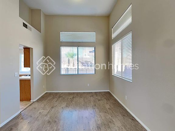 5th image of 711 Canyon Country Cir