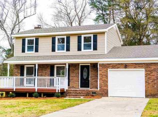 1004 Shirley Dr, Jacksonville, NC 28540