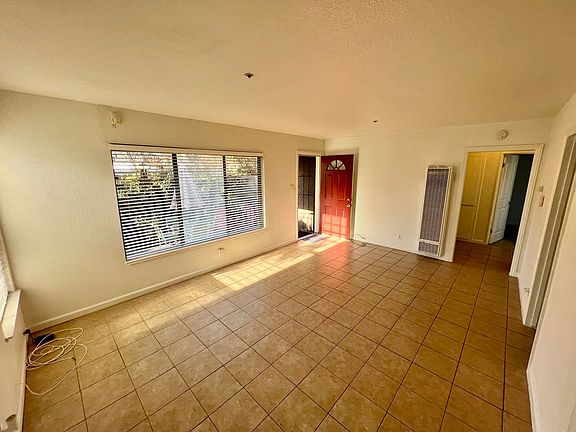 2nd image of 33954 13th St