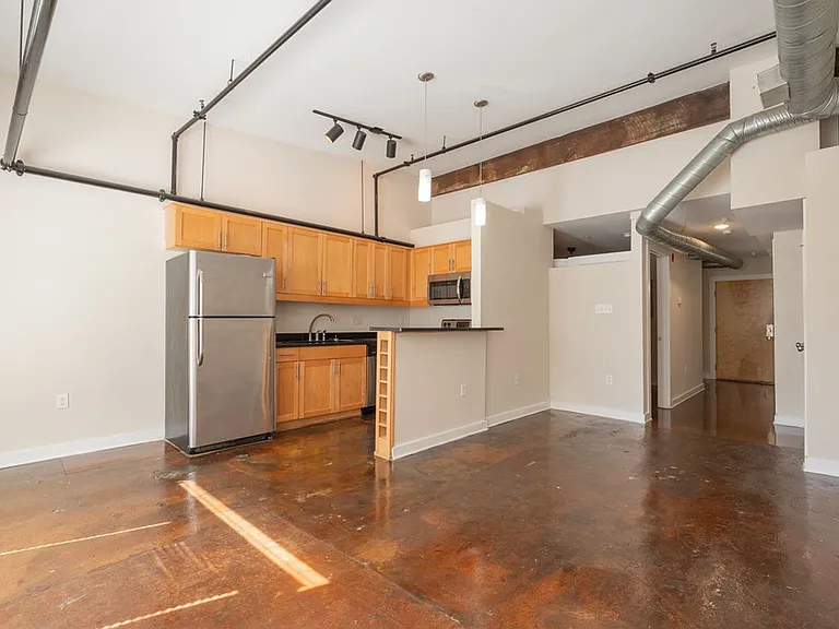 301 NORTH - Petersburg Loft Living — Photo 20