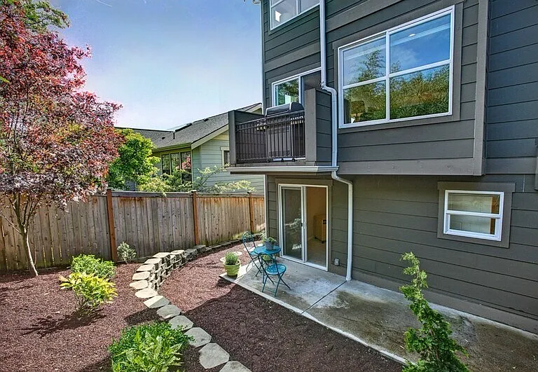 3806 Interlake Ave N #A — Photo 1