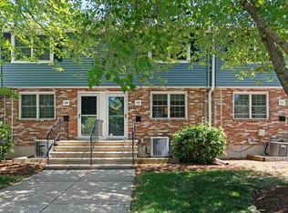 90 Durham Rd UNIT 90, Dedham, MA 02026