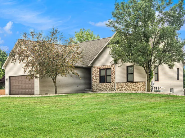 2109 Appleway Dr, Jackson, MI 49203