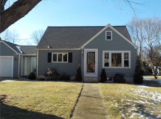 42 Burlingame Rd, West Warwick, RI 02893