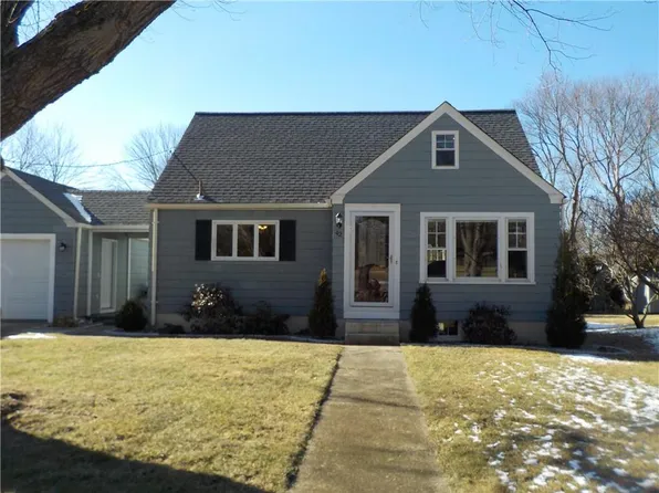 42 Burlingame Rd, West Warwick, RI 02893