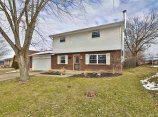 1136 Comanche Dr, Lebanon, OH 45036