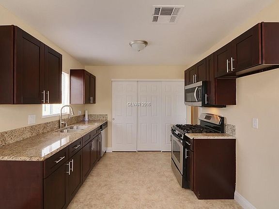 3rd image of 2671 San Domingo Ln