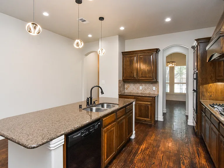 12481 Hollister Dr — Photo 3