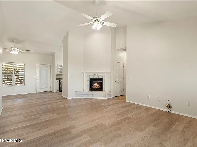 4968 Oriole Ct — Photo 9