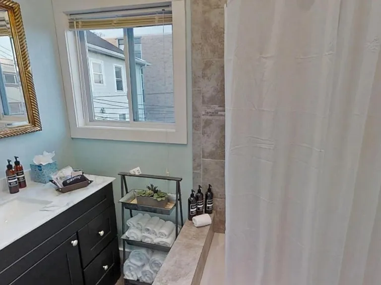 2433 Blaisdell Ave — Photo 12