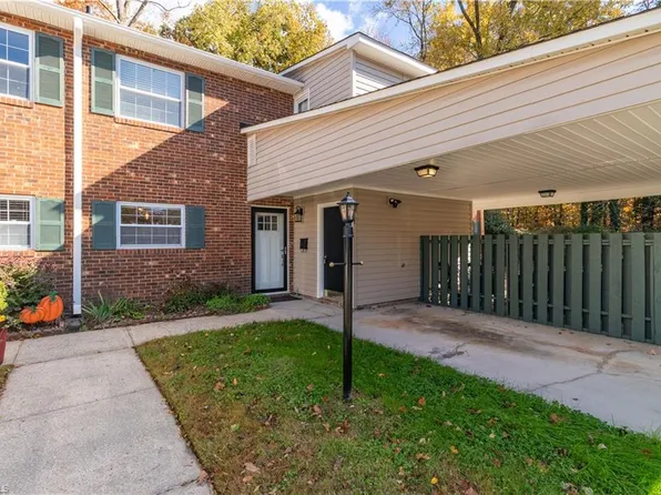 2216 Shadow Valley Rd APT E, High Point, NC 27265