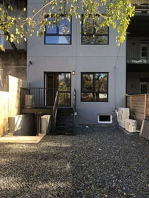 Rented by Roomeze | media 36