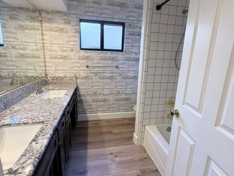5106 Glacier Canyon Ct — Photo 12