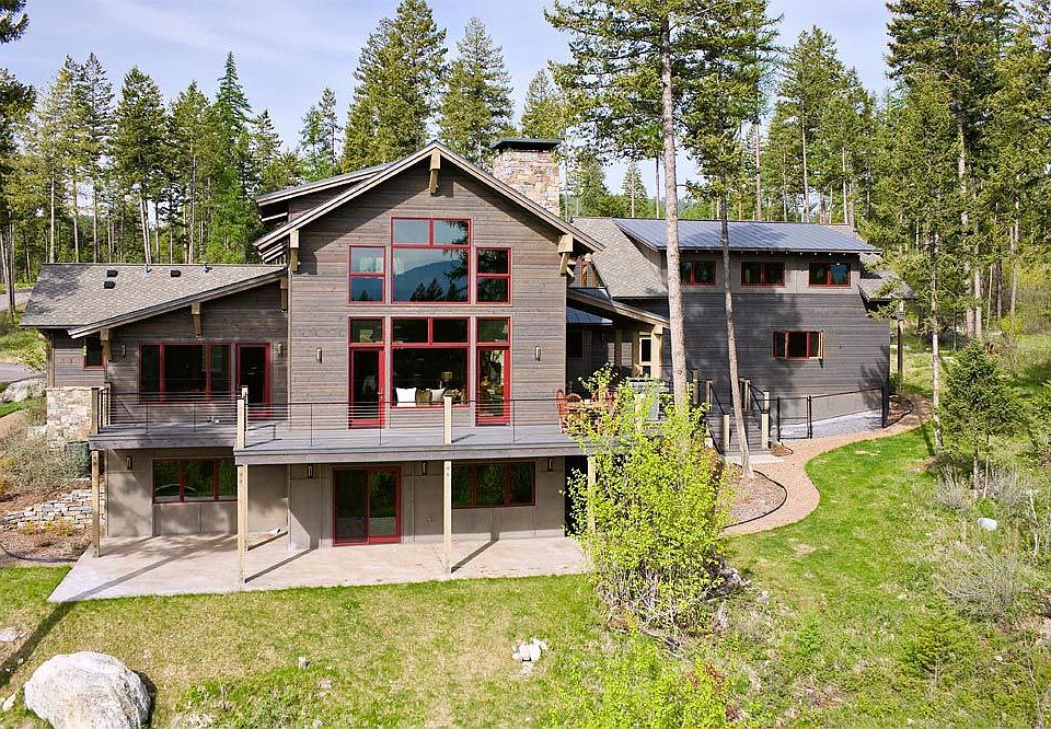 1st image of 775 Whitefish Hills Dr