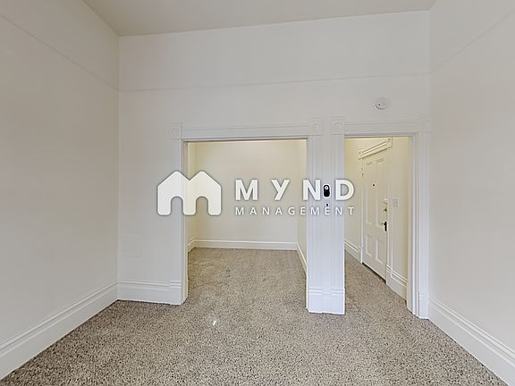 4th image of 2610 J St APT 3