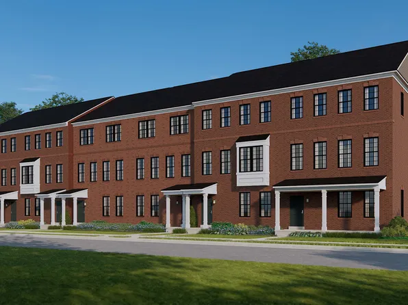 Elmore Plan, Lakeside Village