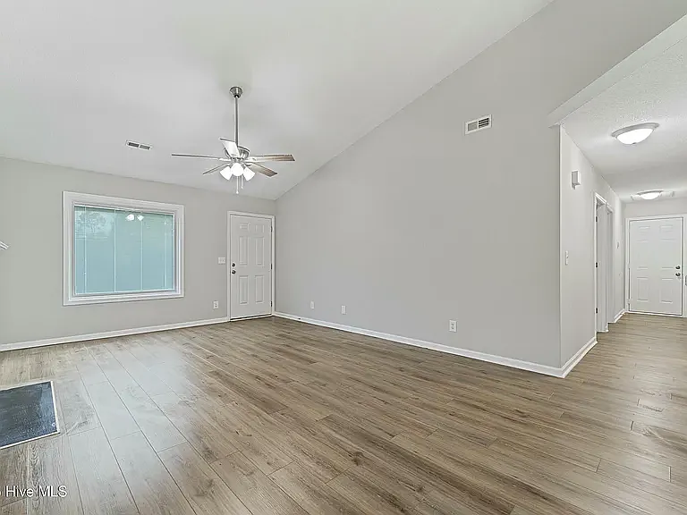 4701 Triplett Way — Photo 8