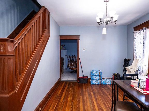 2nd image of 117 Barnt Ave