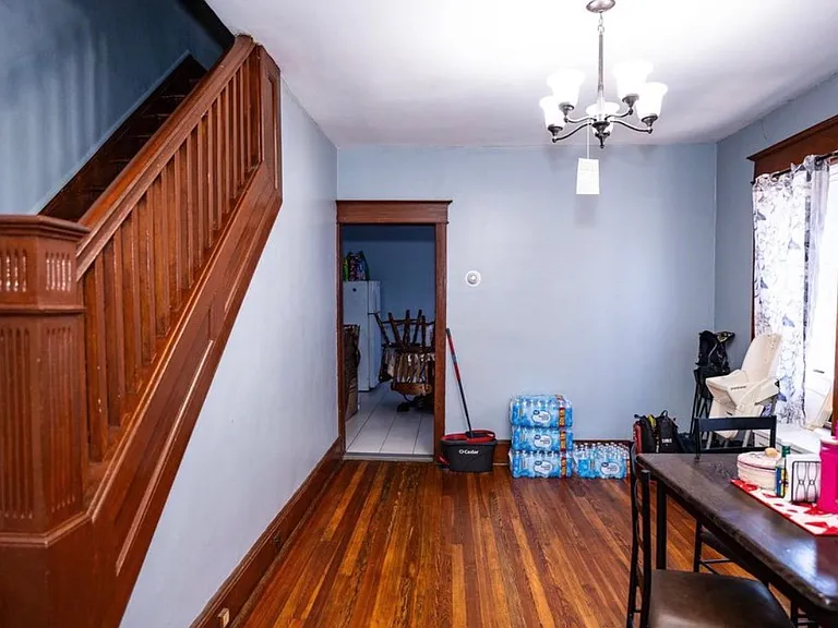 117 Barnt Ave — Photo 2