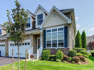 187 Augusta Dr, Medford, NY 11763