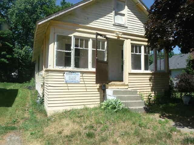 1st image of 111 S Sharon Ave