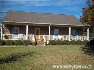 1803 Woodbreeze Cir SE, Hartselle, AL 35640