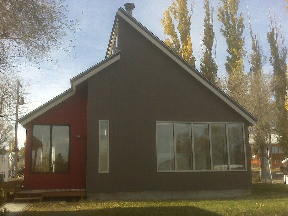 Front view of the home