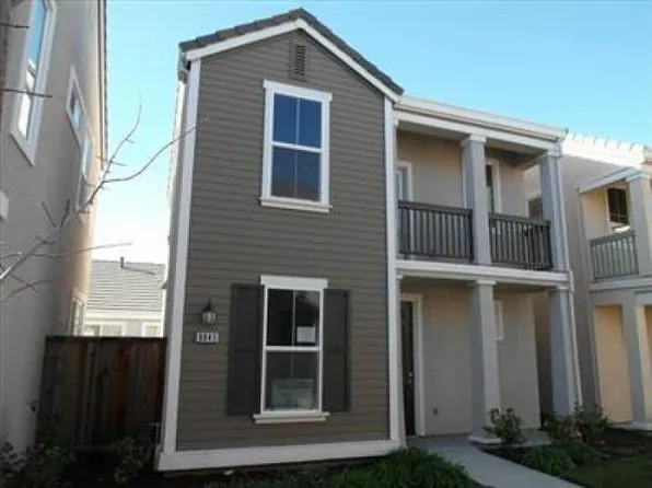 8843 Wheelton Rd, Elk Grove, CA 95624