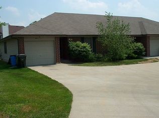4774 Moss Creek Dr, Lexington, KY 40515