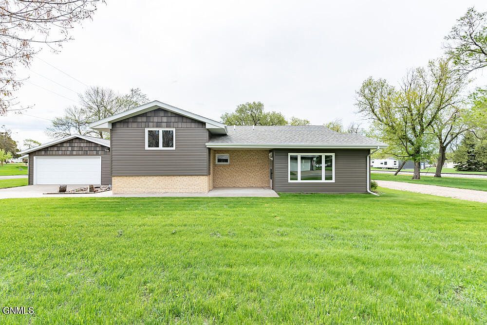 225 14th St, Washburn, ND 58577 MLS 4007625 Zillow