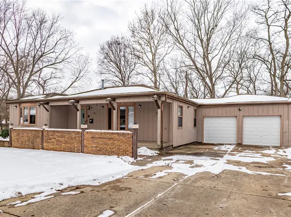 53 N Lynette Dr, Decatur, IL 62526