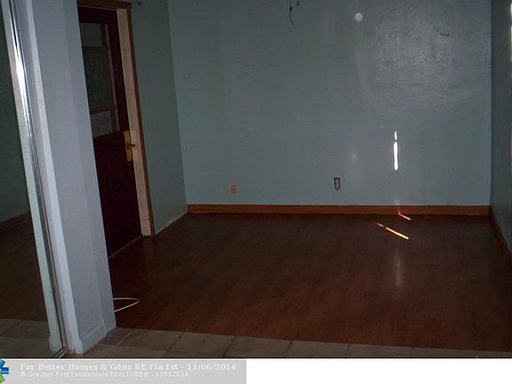 2nd image of 1325 SW 31st St