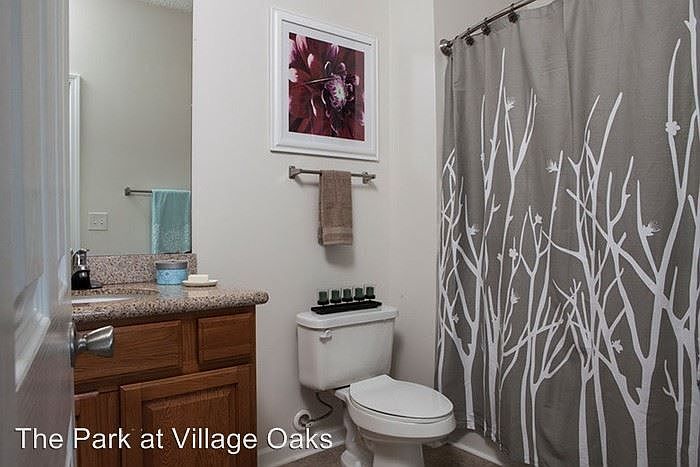 1st image of 104 Parsley Ln APT 103