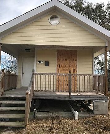 3rd image of 2427 Montegut St