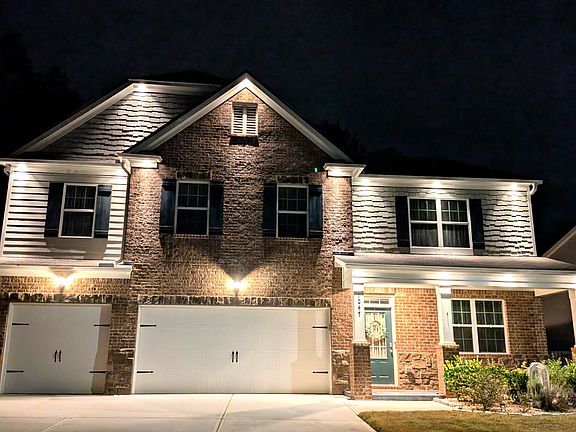 Night View - Up Lighting and Down Lighting