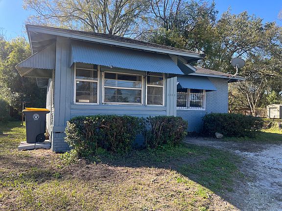 2nd image of 2080 W 16th St