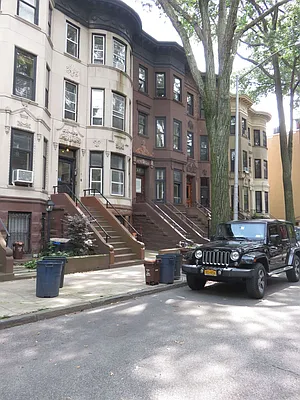 Rented by Space Real Estate | media 20