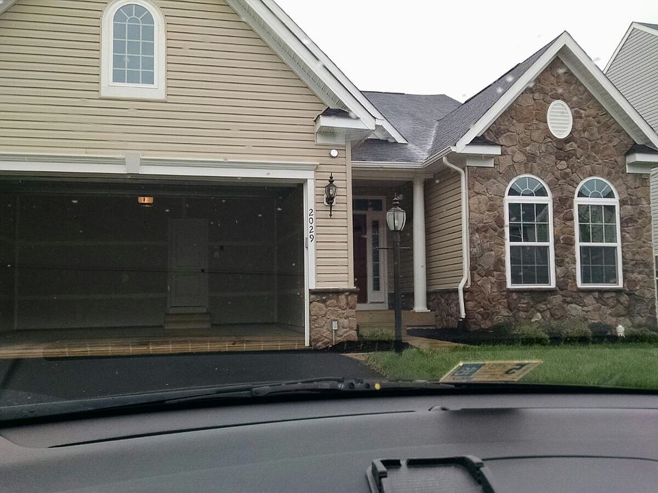 1st image of 2029 Magnolia Cir